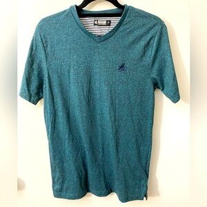 Rugby University juniors green shirt top Sz M.  T-10